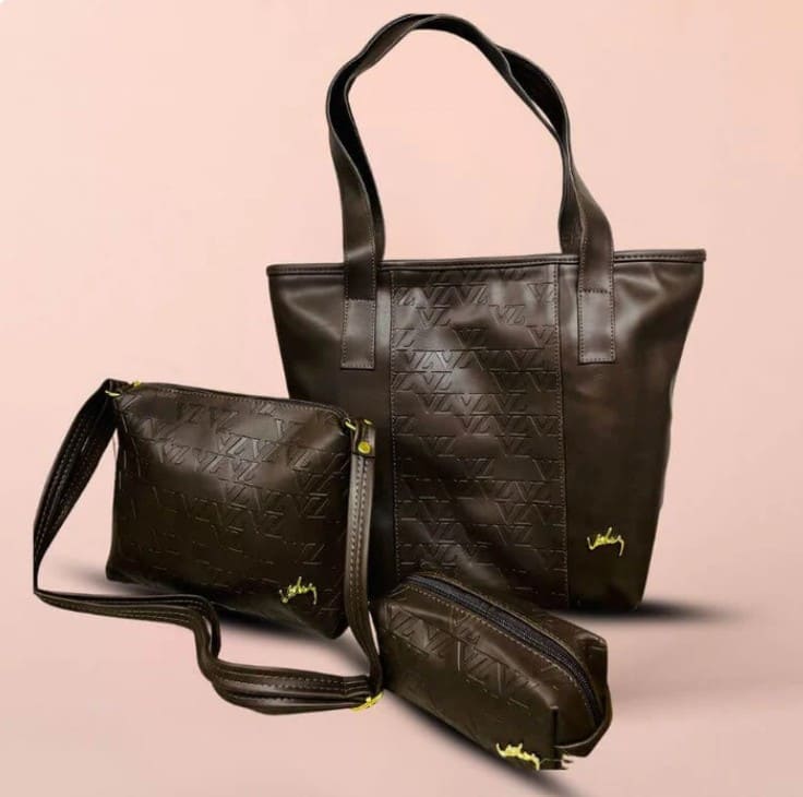 NUEVO TRIO DE BOLSOS EN CUERO